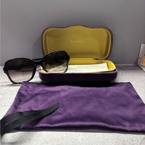 Gucci tortoise Sunglasses with Elegant Purple Case